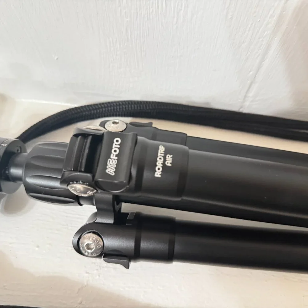 MeFOTO RoadTrip Air Travel Tripod/ Selfie Stick NWOT